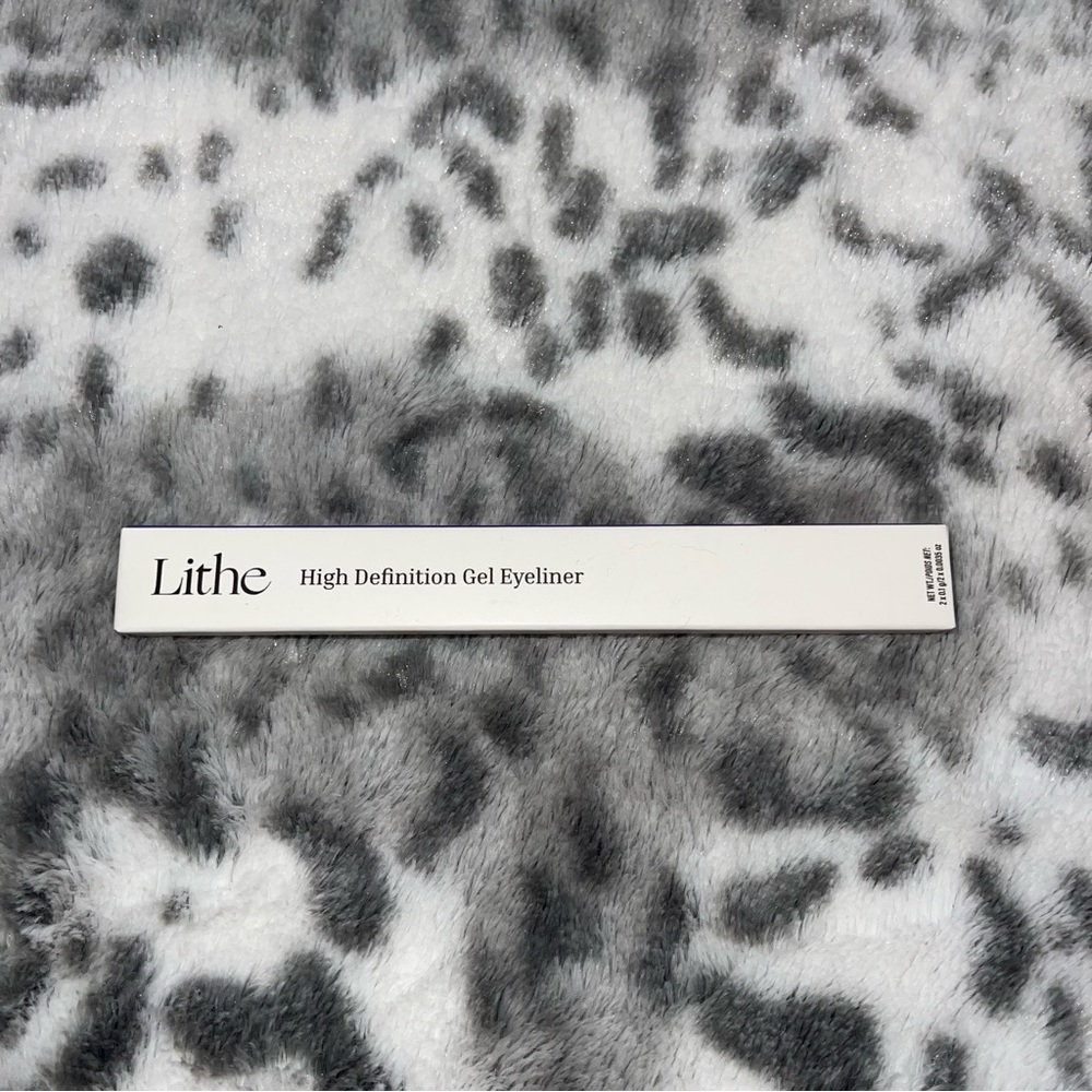 Lithe beauty eyeliner duo